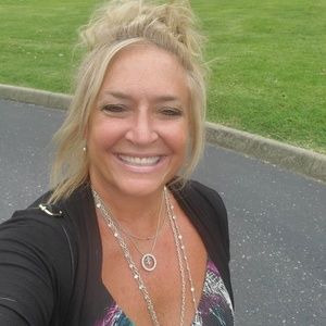 Meet your Posher, Corine